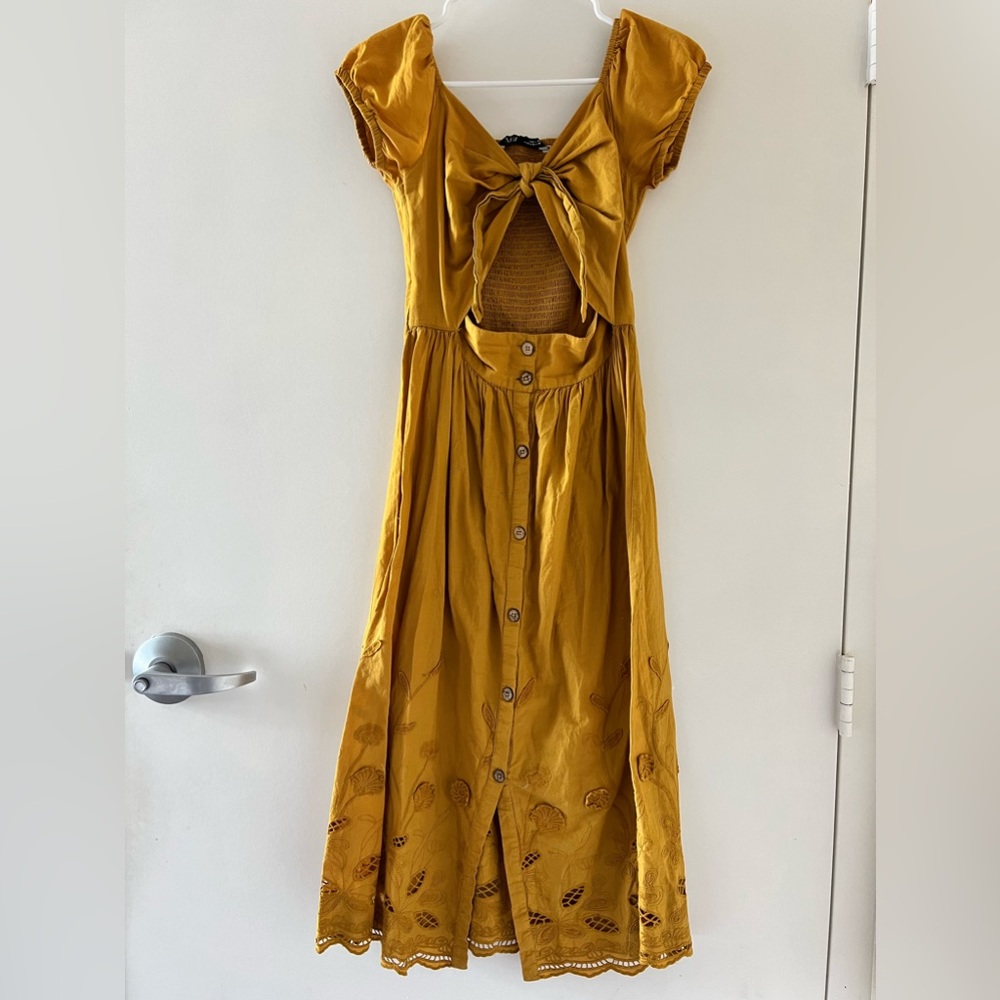 Yellow cutout midi dress